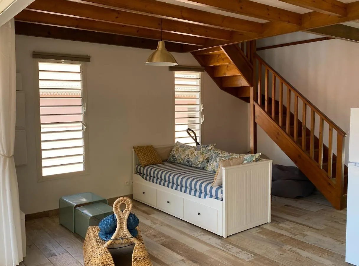 Apartment Haut De Villa Taalia Terre-De-Haut